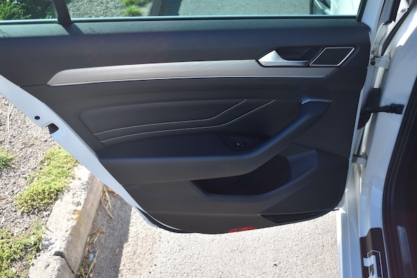 Used Volkswagen Passat 2020 for sale - 76189810: Photo 37