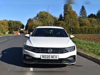 Used Volkswagen Passat 2020 for sale - 76189810: Photo 4