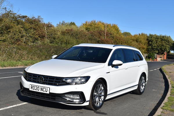 Used Volkswagen Passat 2020 for sale - 76189810: Photo 5