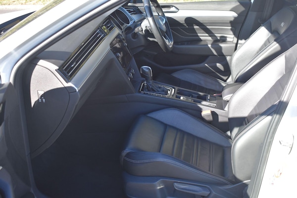 Used Volkswagen Passat 2020 for sale - 76189810: Photo 7