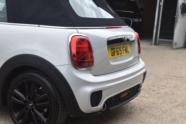 Used MINI Convertible 2019 for sale - 75354472: Photo 30