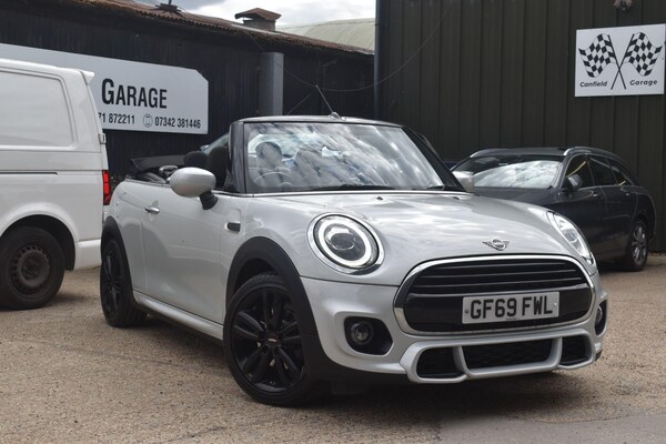 Used MINI Convertible 2019 for sale - 75354472: Photo 35