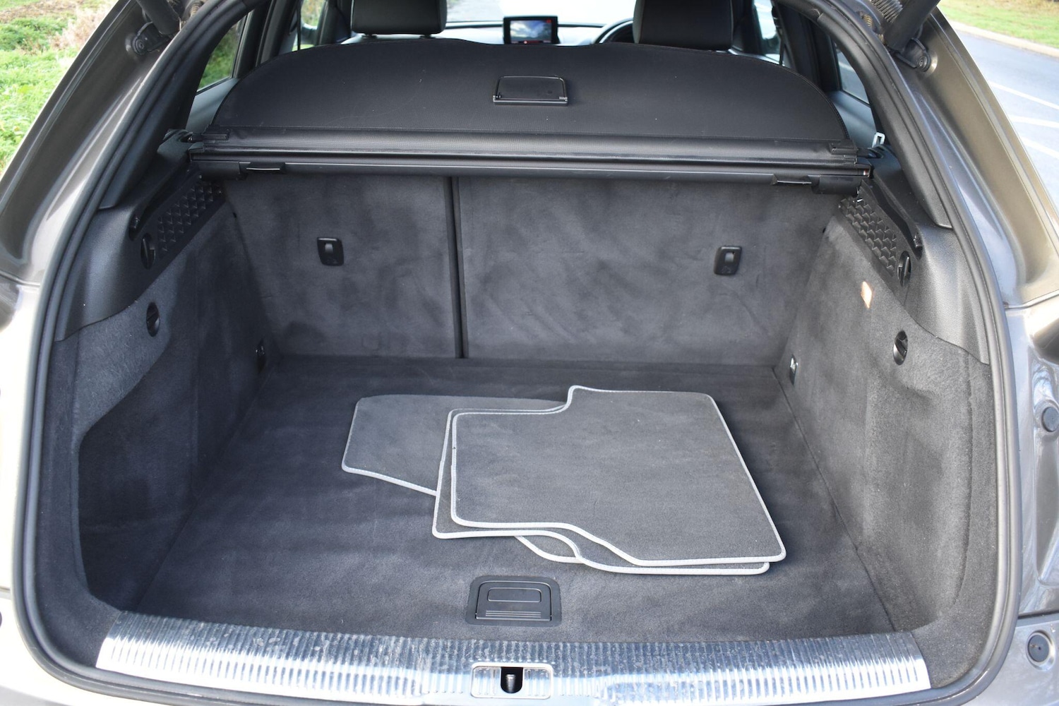 Used Audi Q3 2015 for sale - 76898751: Photo 21