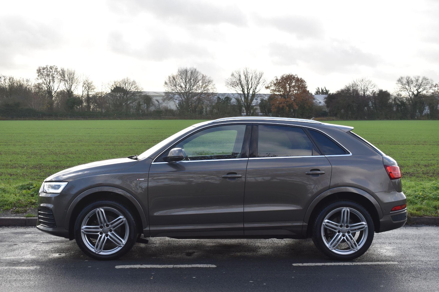 Used Audi Q3 2015 for sale - 76898751: Photo 9