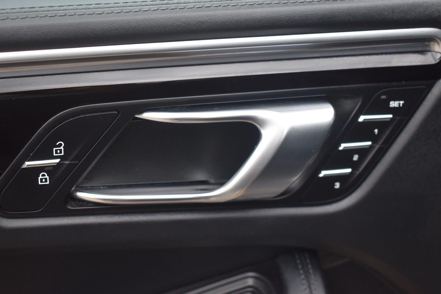 Used Porsche Macan for sale - 76976785: Photo 28