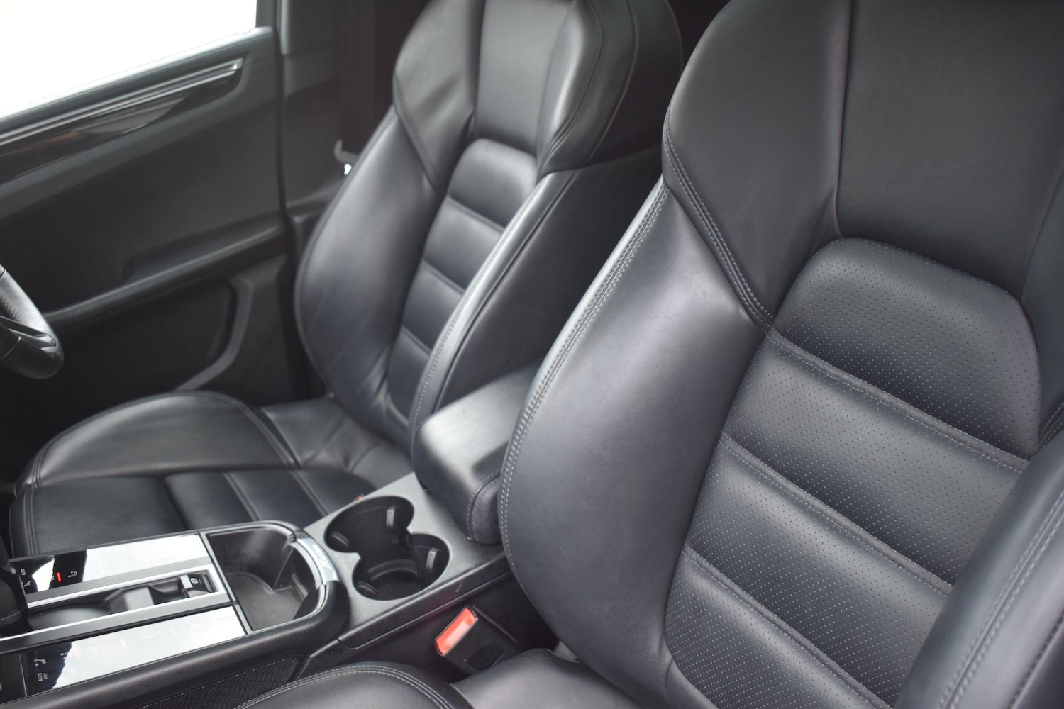 Used Porsche Macan for sale - 76976785: Photo 7