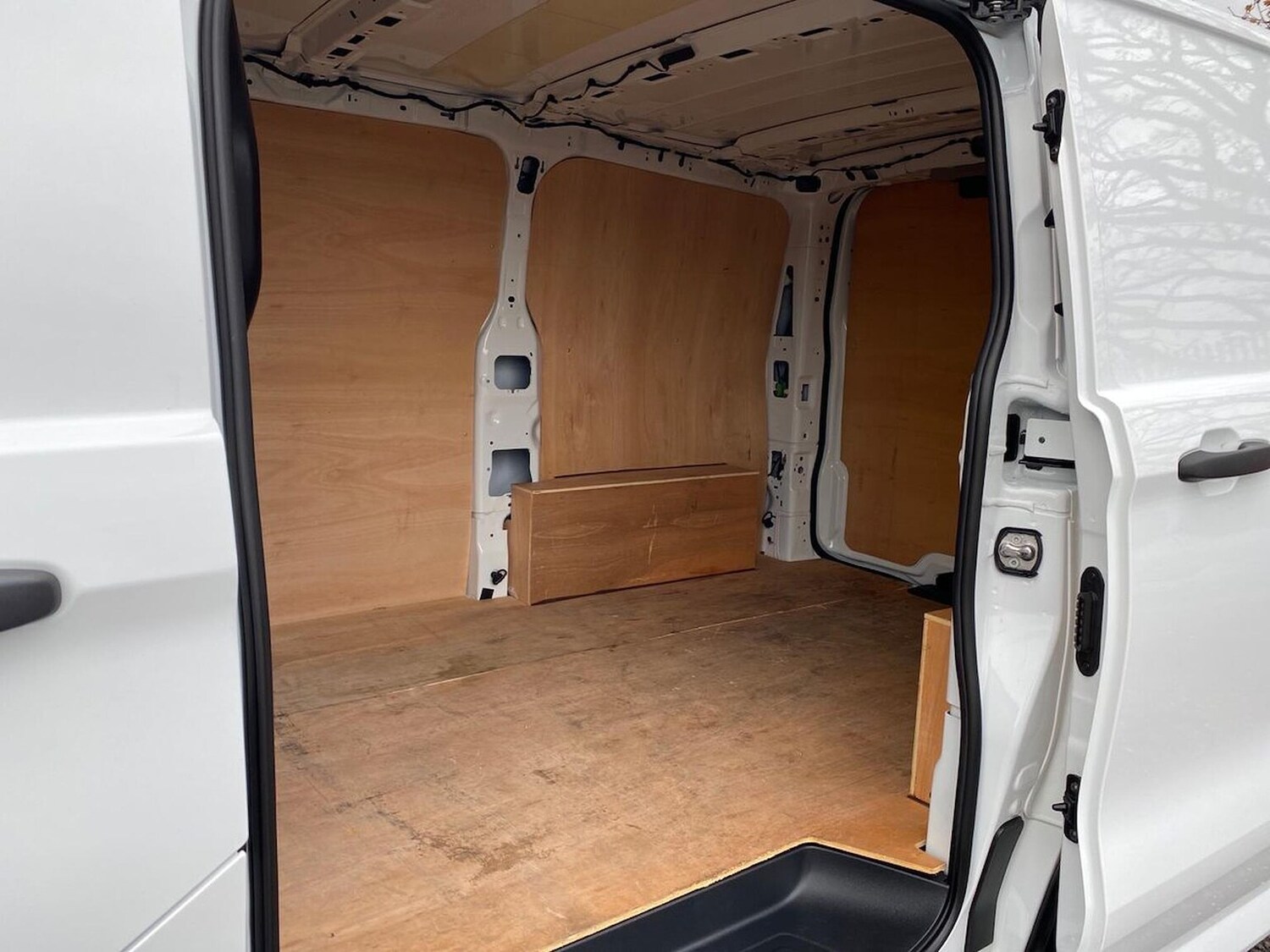 Used Ford Transit Custom 2024 for sale - 76860051: Photo 17