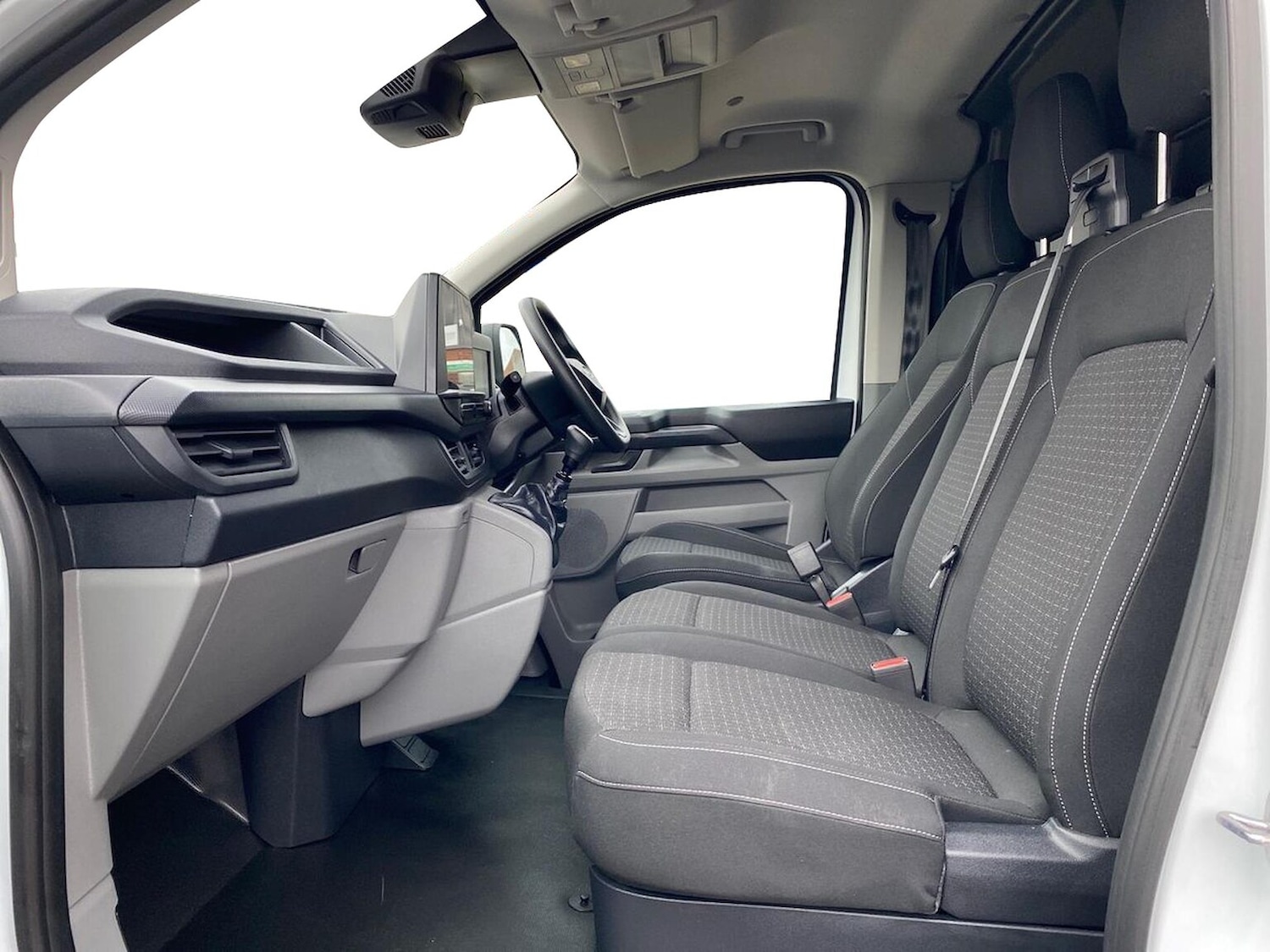 Used Ford Transit Custom 2024 for sale - 76860051: Photo 8