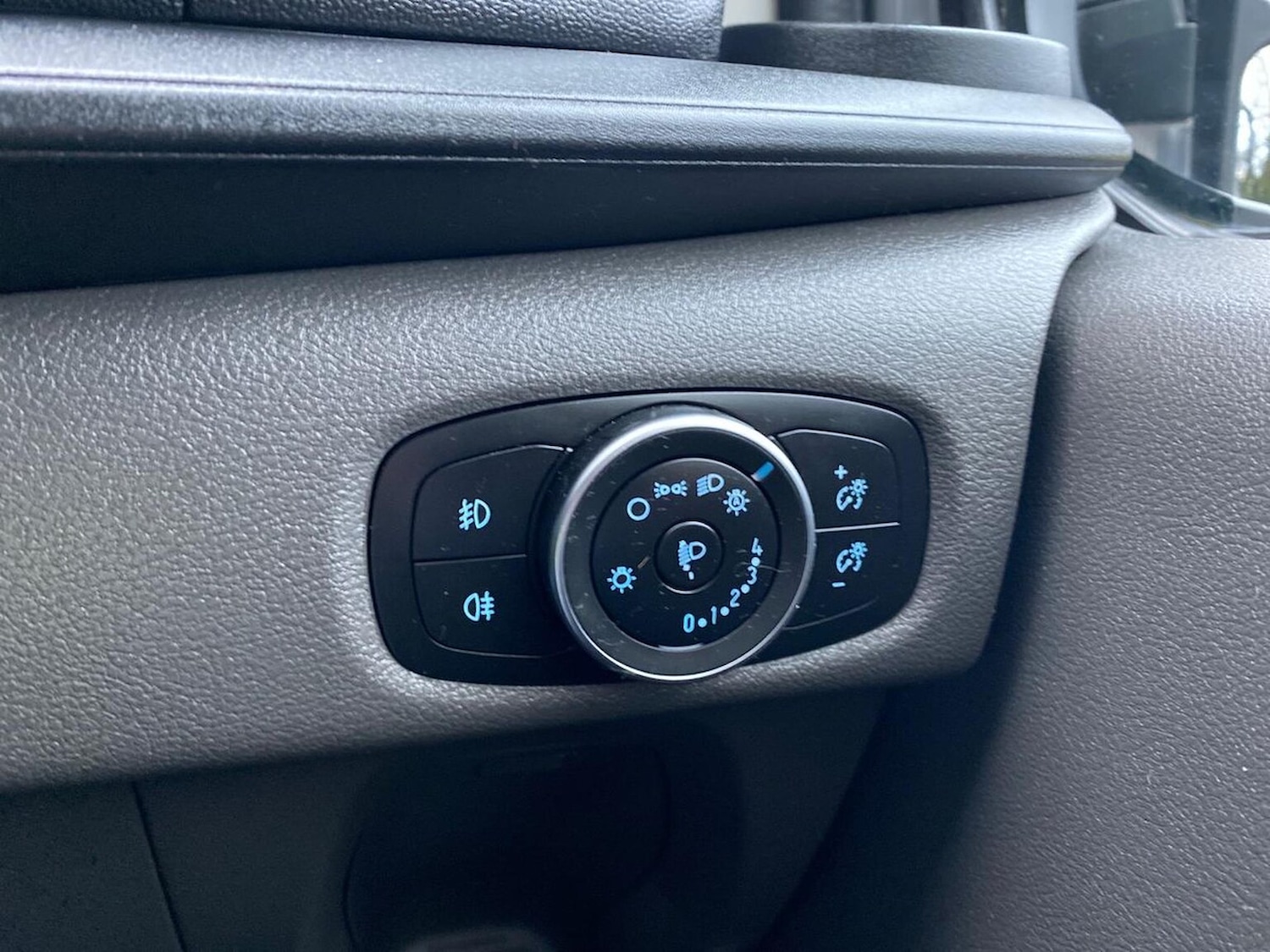 Used Ford Transit Custom 2023 for sale - 76885012: Photo 15