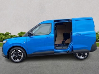 Used Ford Transit Courier 2026 for sale - 79273261: Photo