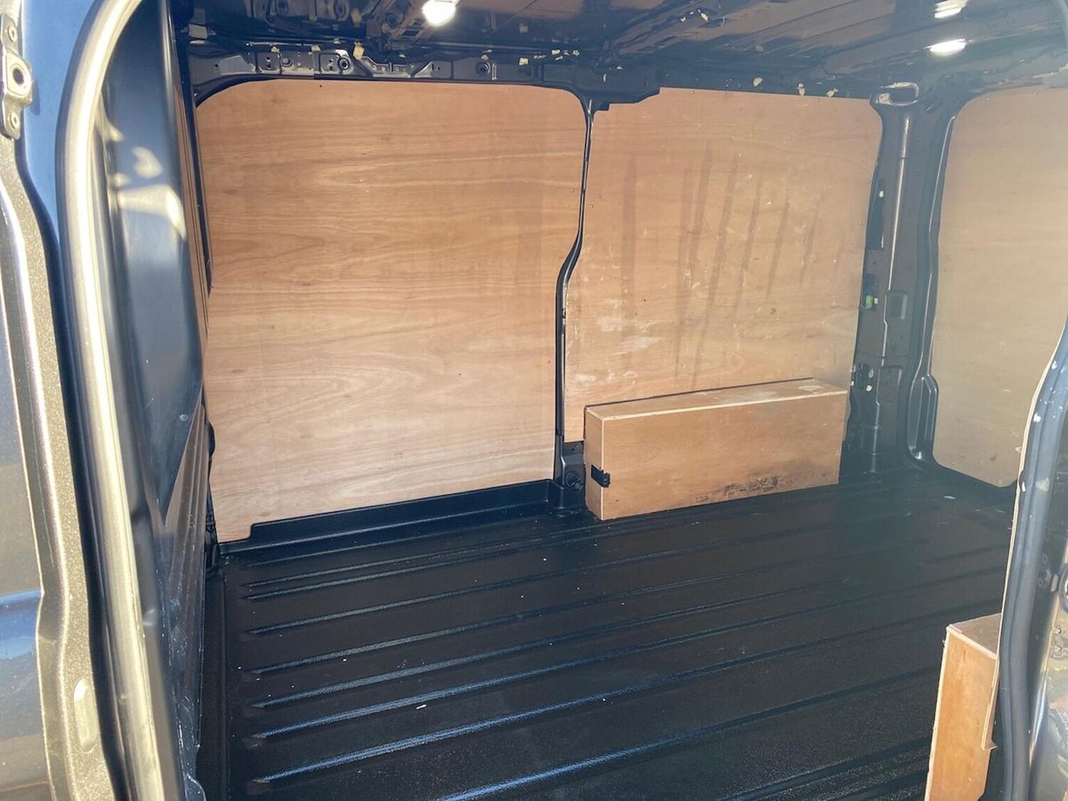 Used Ford Transit Custom 2024 for sale - 76932259: Photo 17