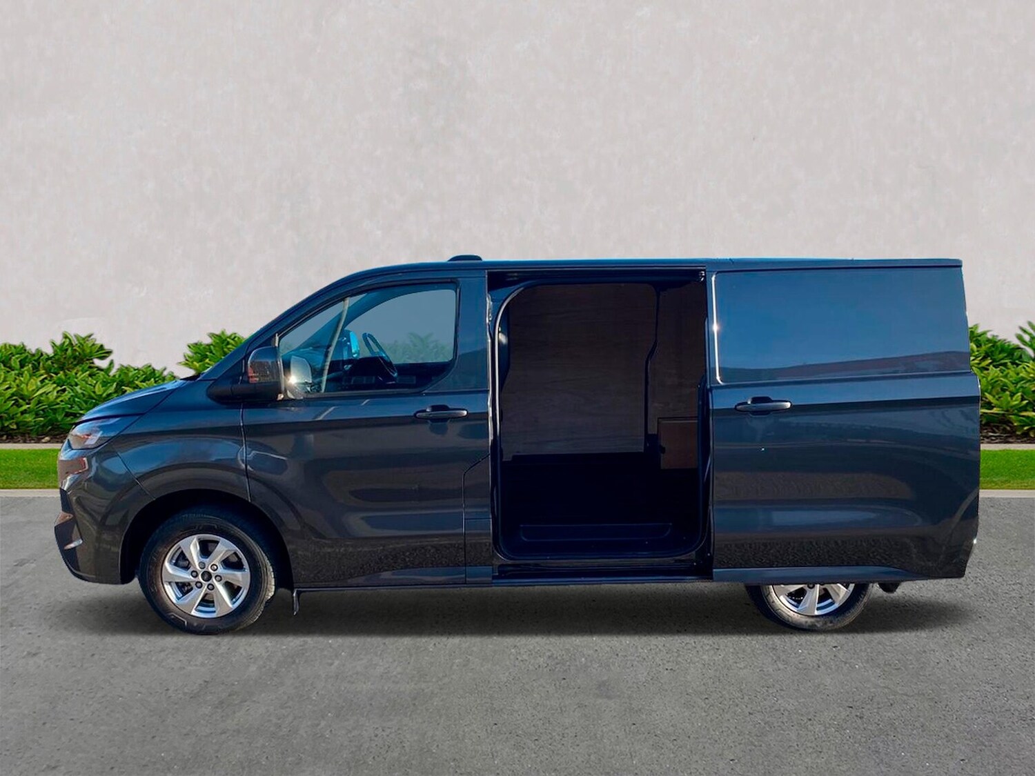 Used Ford Transit Custom 2024 for sale - 76932259: Photo 3