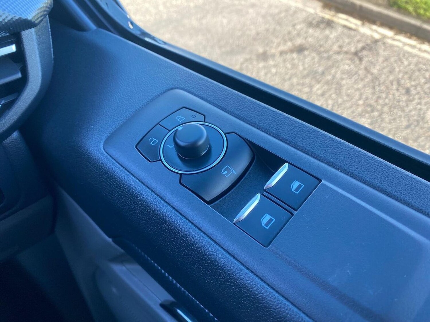 Used Ford Transit Custom 2024 for sale - 76932259: Photo 30