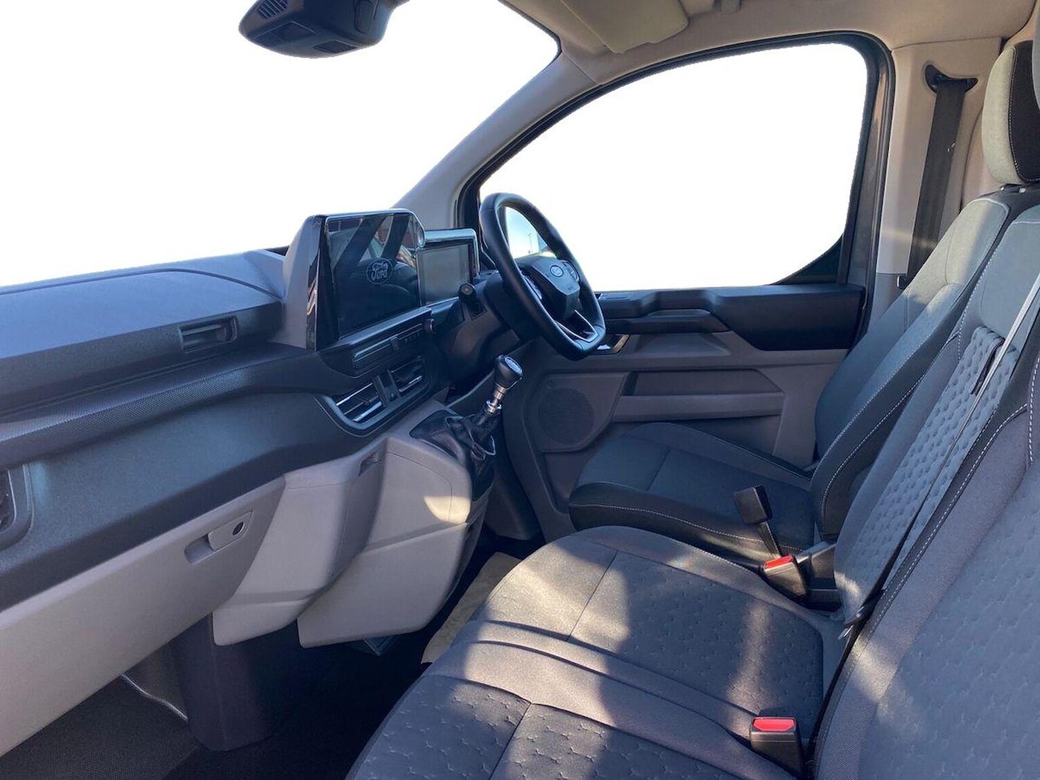 Used Ford Transit Custom 2024 for sale - 76932259: Photo 8