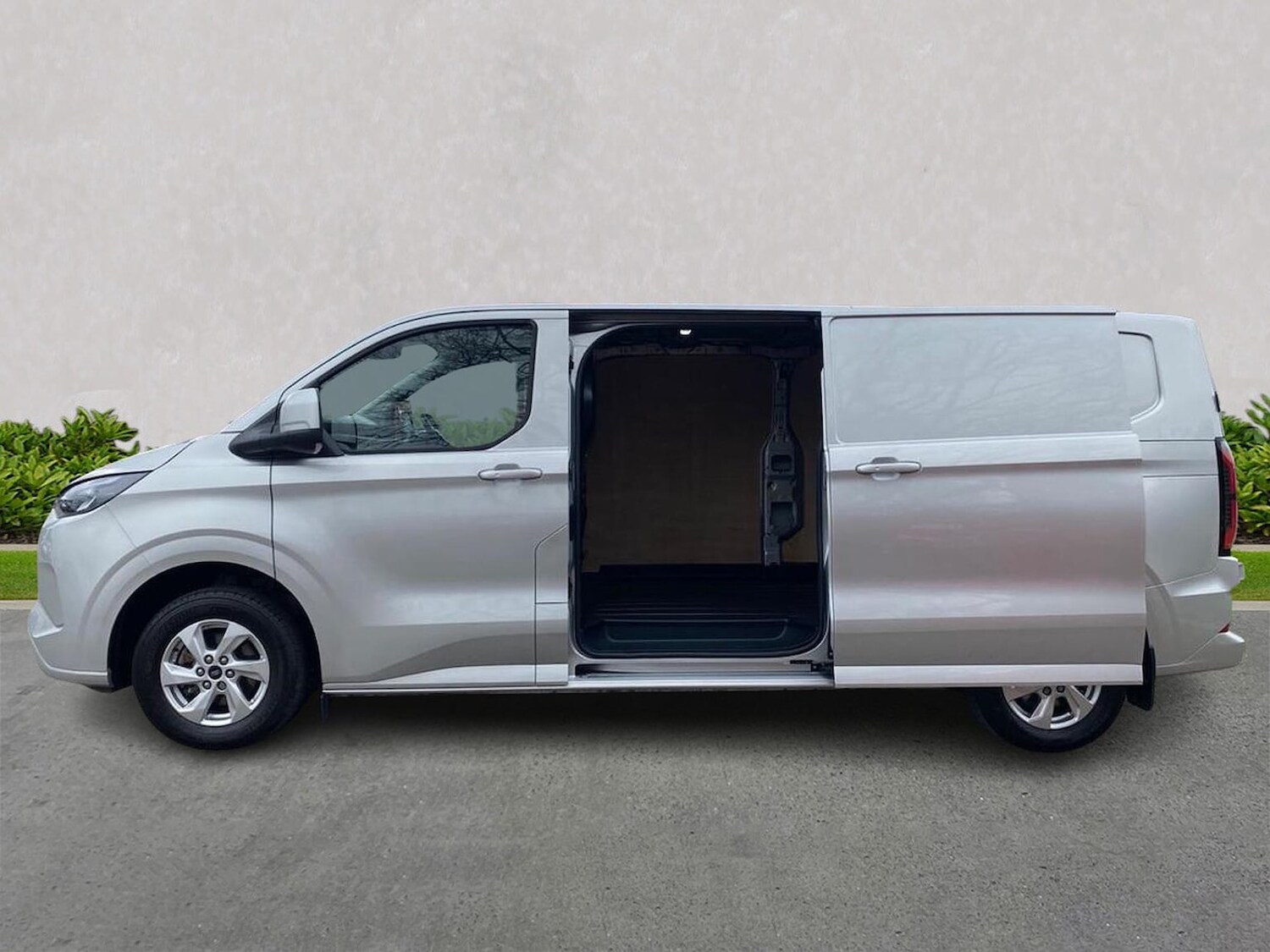 Used Ford Transit Custom 2024 for sale - 78194342: Photo 5