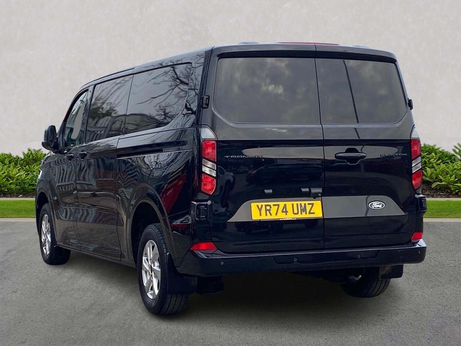 Used Ford Transit Custom 2024 for sale - 78194356: Photo 2