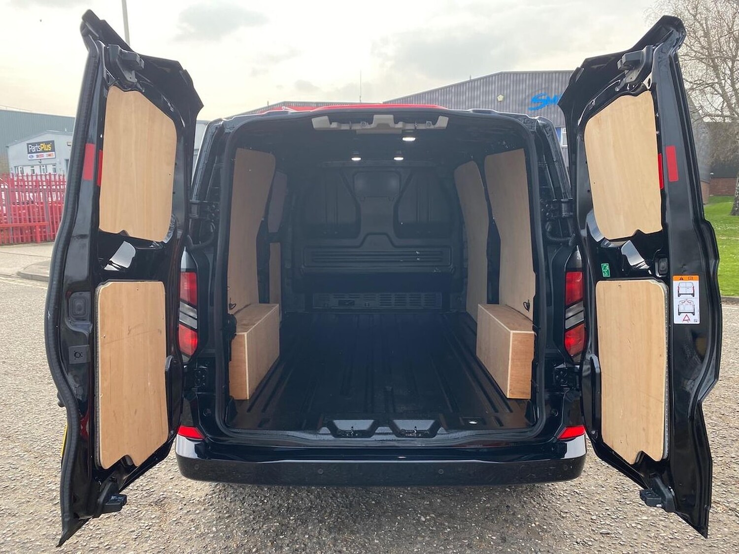 Used Ford Transit Custom 2024 for sale - 78194356: Photo 8