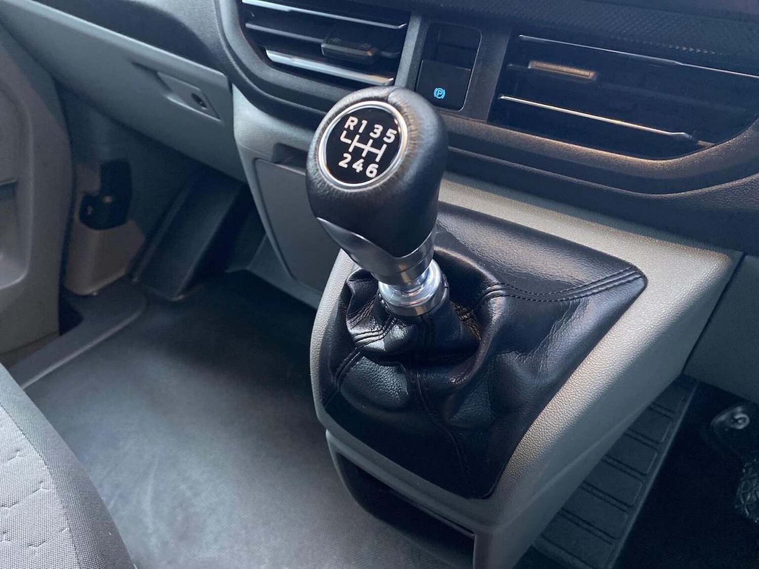 Used Ford Transit Custom 2024 for sale - 76877965: Photo 14