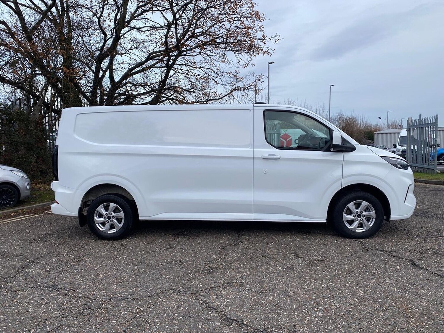 Used Ford Transit Custom 2024 for sale - 76877965: Photo 18
