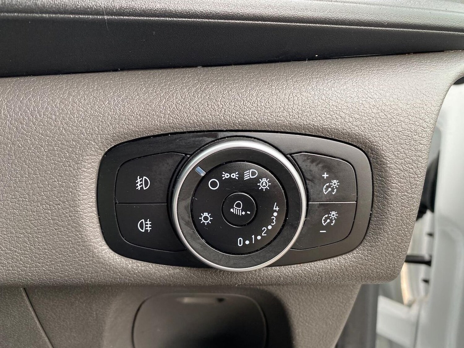 Used Ford Transit Custom 2023 for sale - 78194359: Photo 17