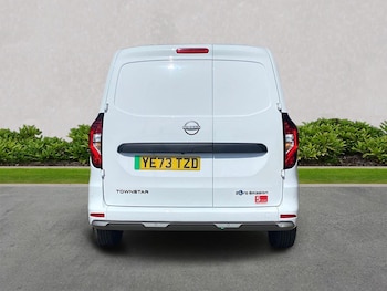 Used Nissan Other 2023 for sale - 79006158: Photo
