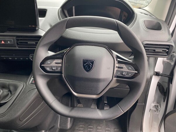 Used Peugeot Partner 2024 for sale - 75655985: Photo 10