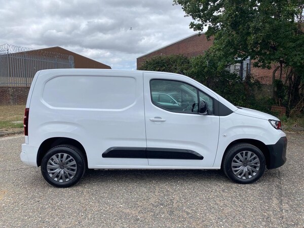 Used Peugeot Partner 2024 for sale - 75655985: Photo 18