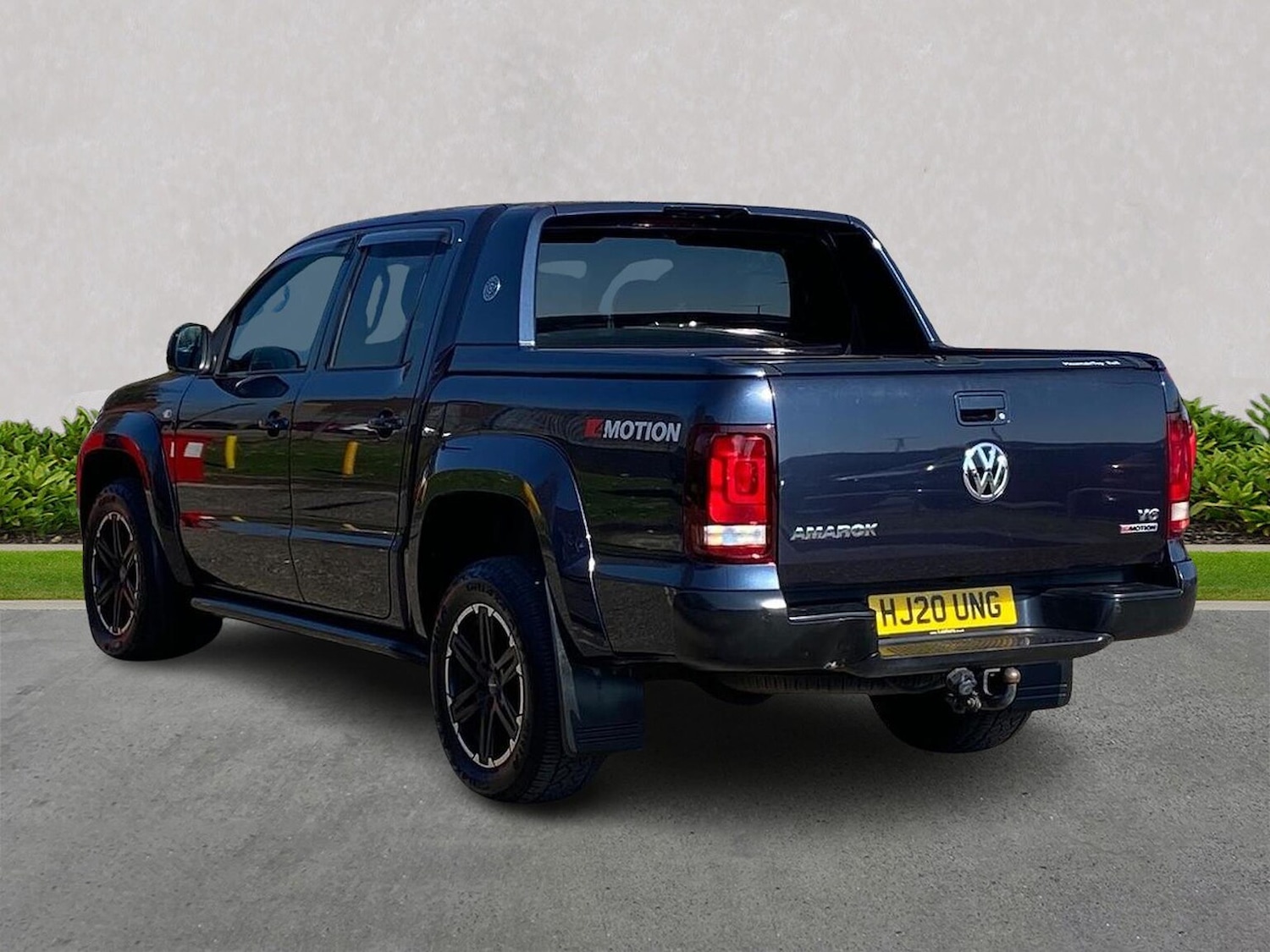 Used Volkswagen Amarok 2020 for sale - 78194335: Photo 2