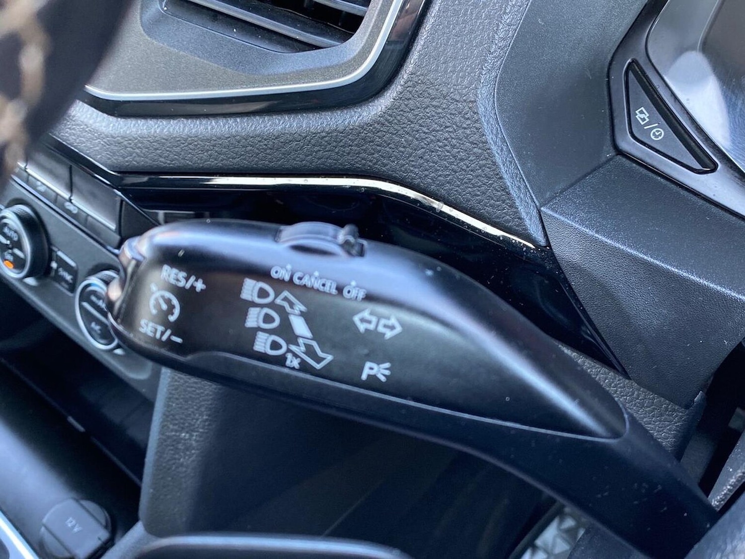 Used Volkswagen Amarok 2020 for sale - 78194335: Photo 27