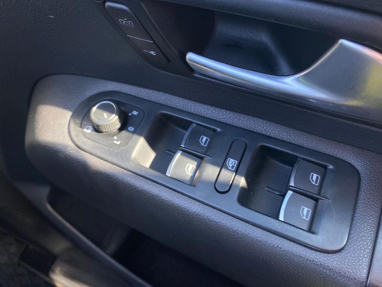 Used Volkswagen Amarok 2020 for sale - 78194335: Photo 32