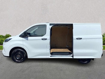 Used Ford Transit Custom 2024 for sale - 78852766: Photo