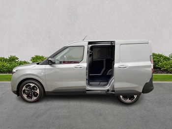 Used Ford Transit Courier 2025 for sale - 78814267: Photo