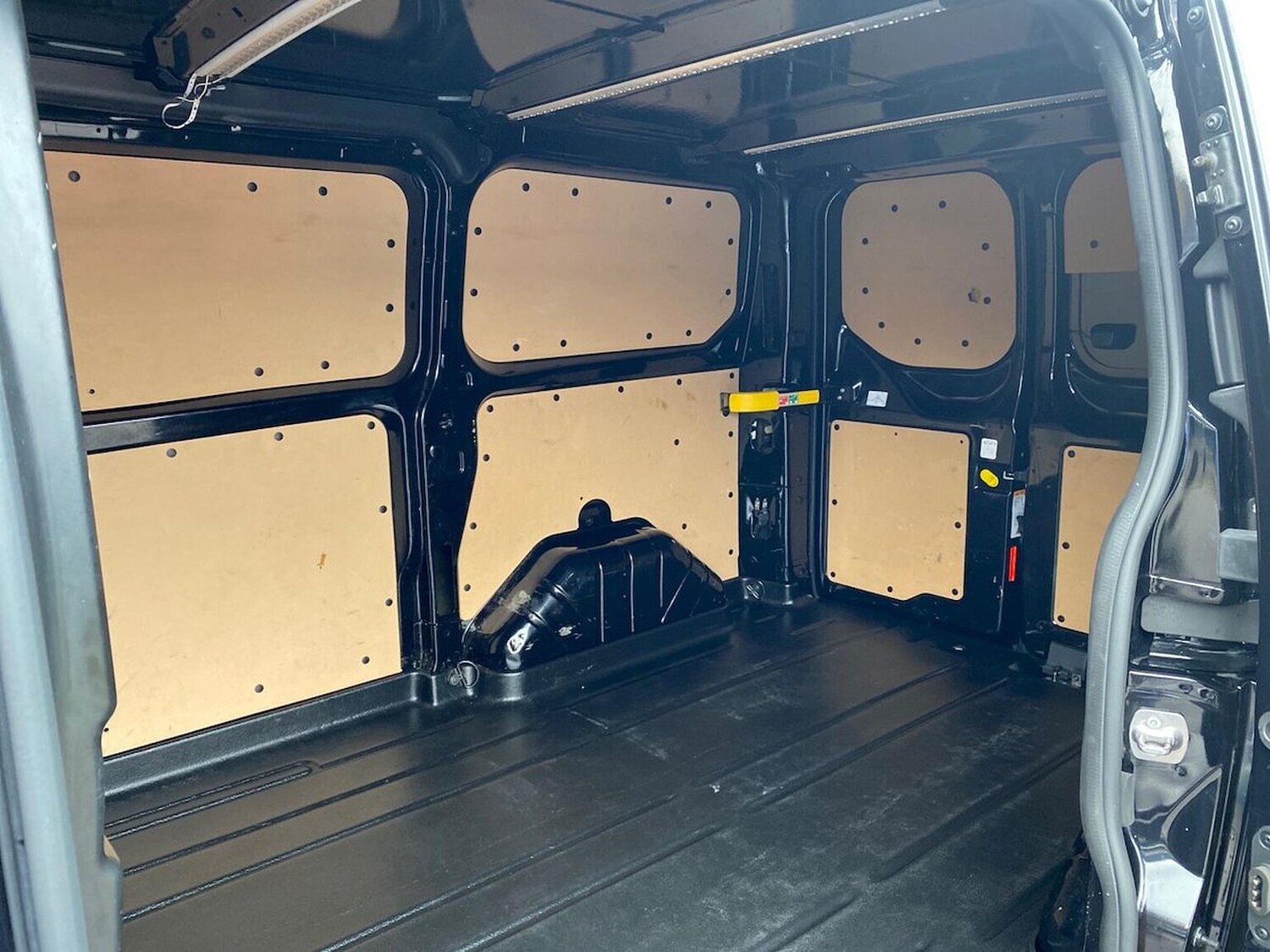 Used Ford Transit Custom 2023 for sale - 76547751: Photo 17