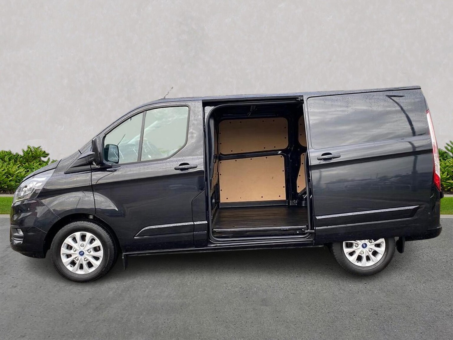 Used Ford Transit Custom 2023 for sale - 76547751: Photo 3