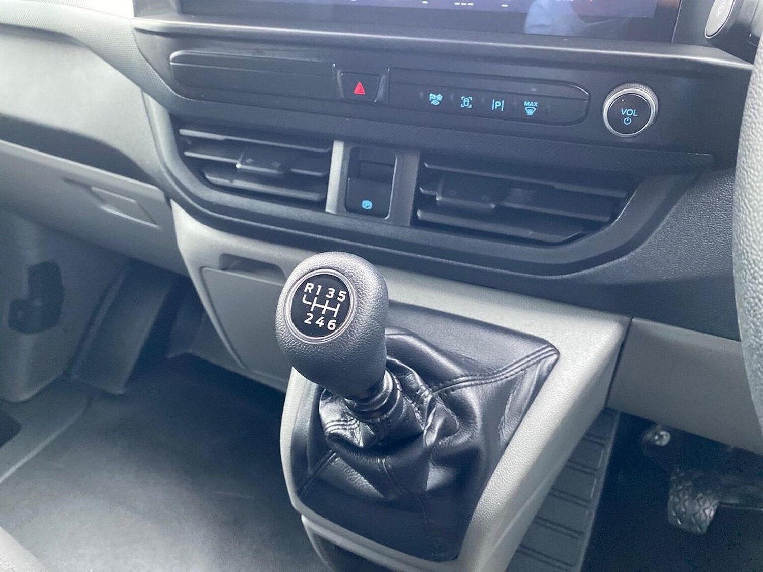 Used Ford Transit Custom 2024 for sale - 77489502: Photo 14