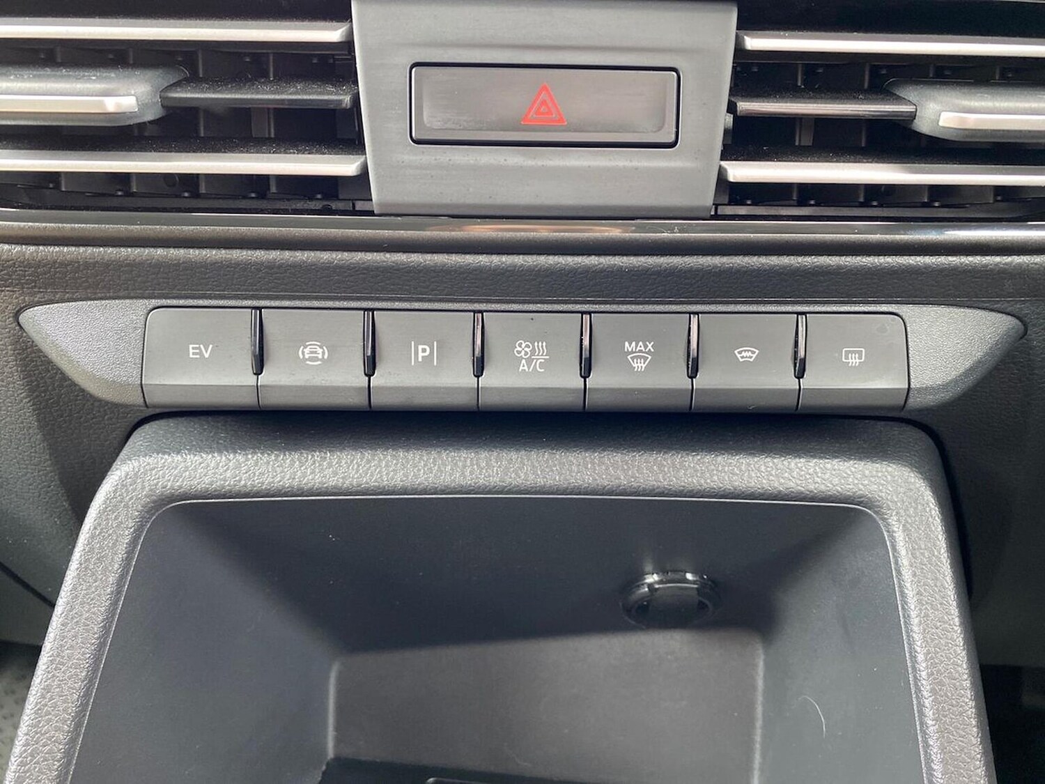 Used Ford Transit Connect 2025 for sale - 77489527: Photo 28