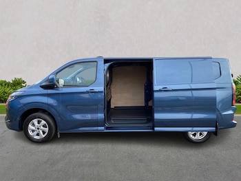 Used Ford Transit Custom 2024 for sale - 78642075: Photo