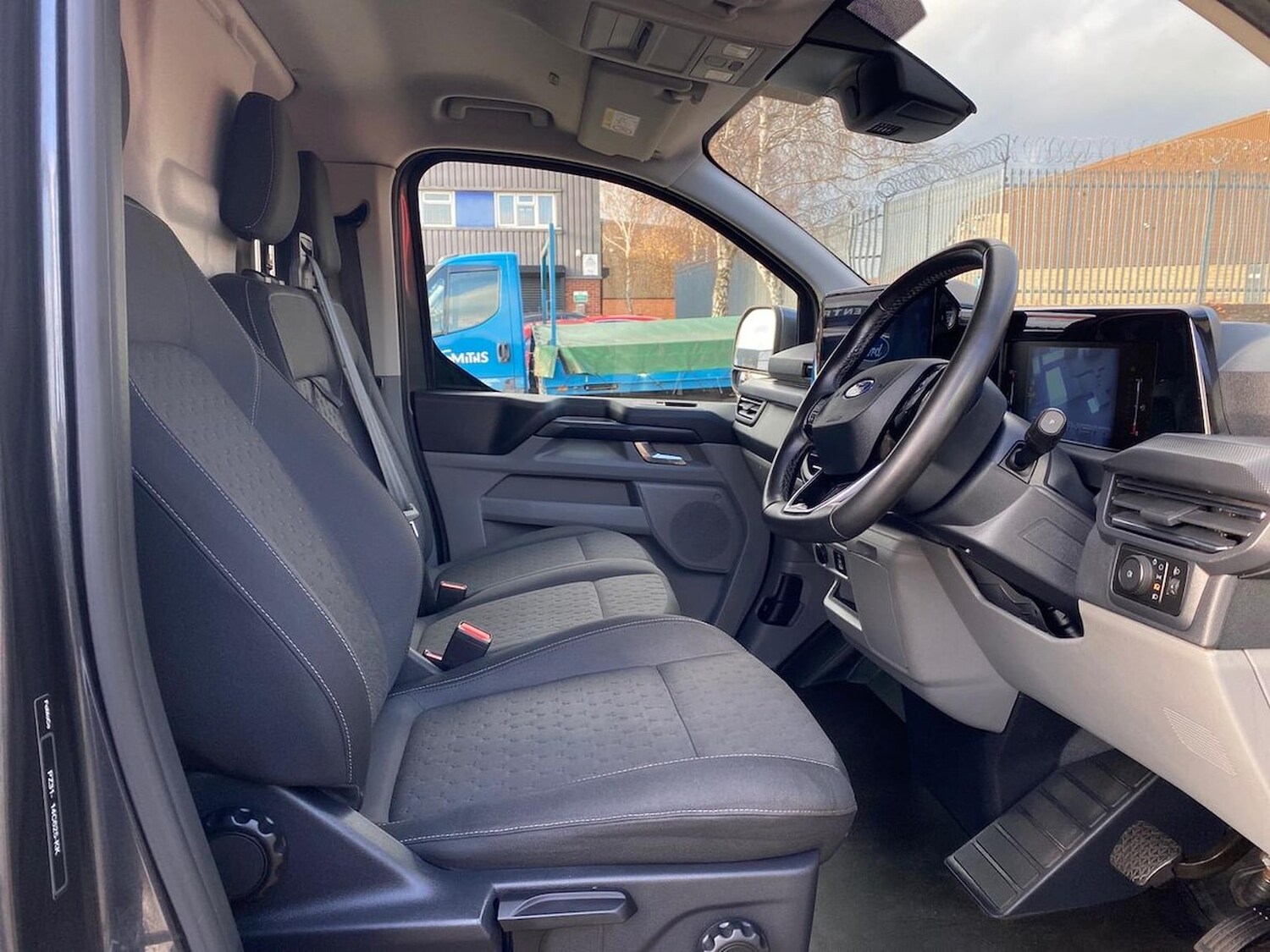 Used Ford Transit Custom 2024 for sale - 76946999: Photo 16