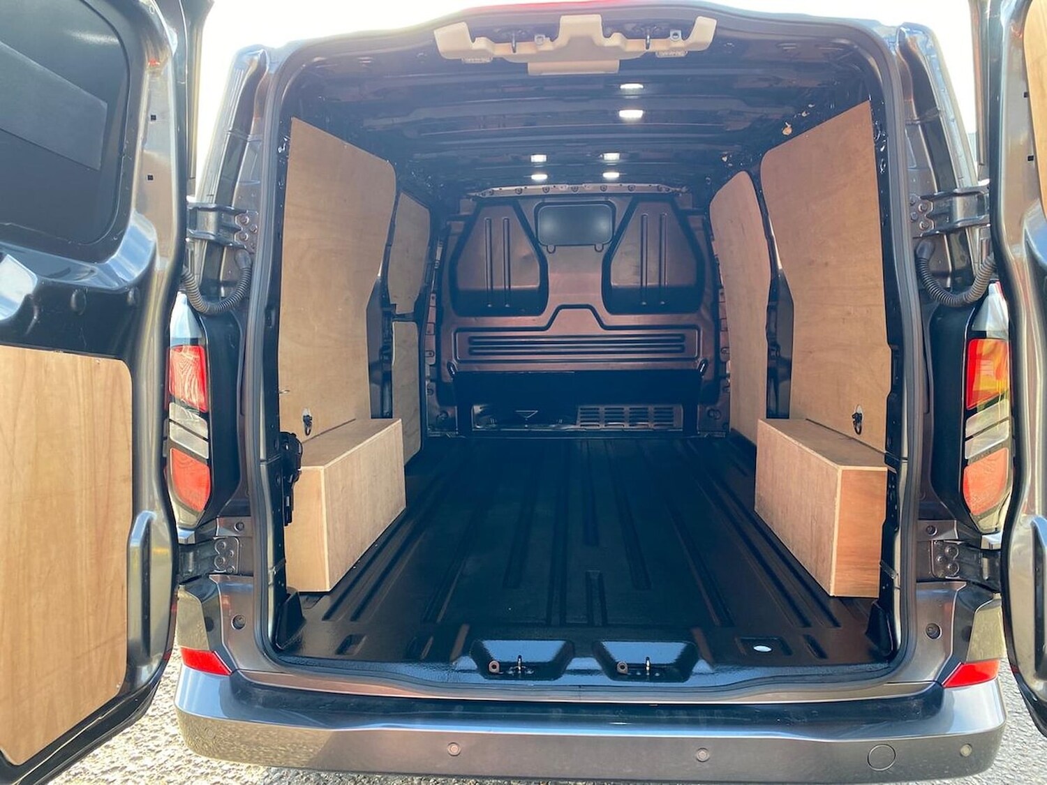 Used Ford Transit Custom 2024 for sale - 76946999: Photo 6