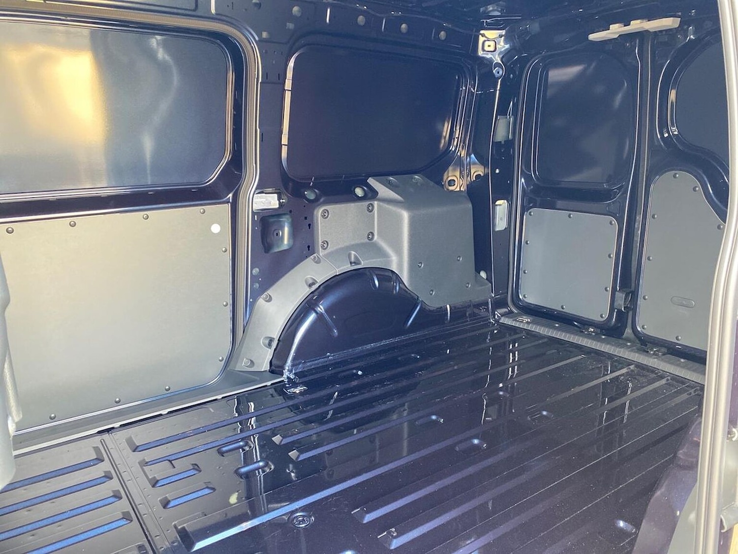 Used Ford Transit Connect 2025 for sale - 76809361: Photo 17