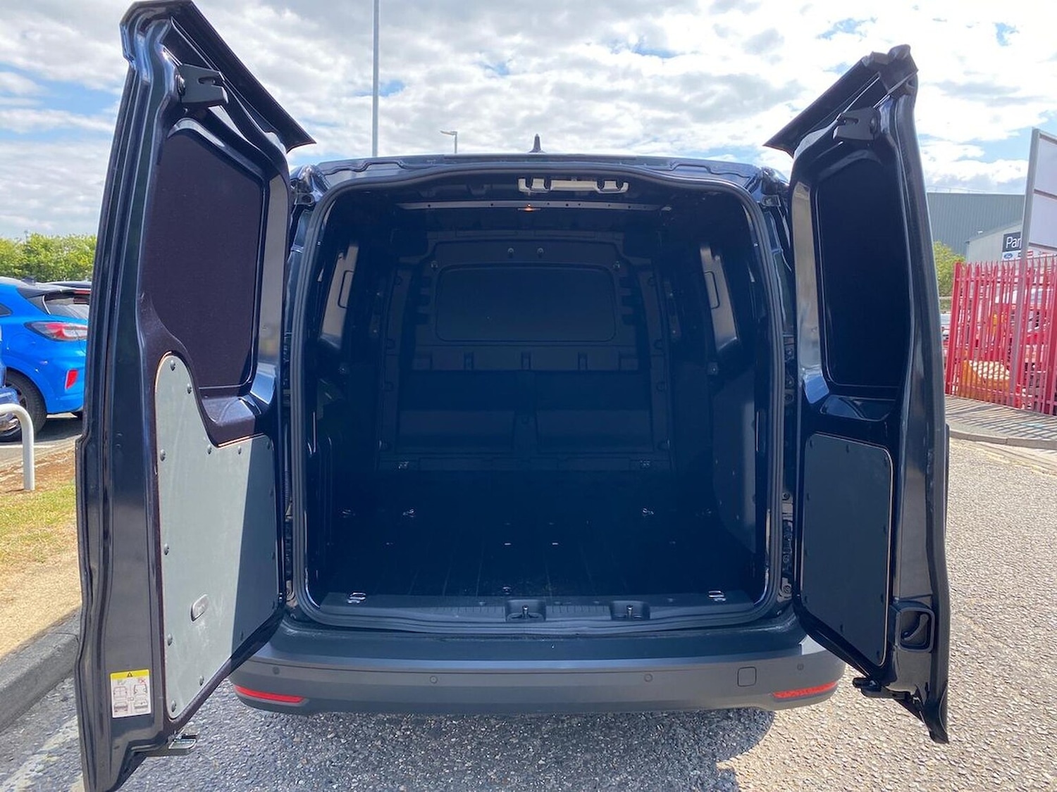 Used Ford Transit Connect 2025 for sale - 76809361: Photo 6