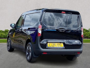 Used Ford Transit Courier 2026 for sale - 78642074: Photo