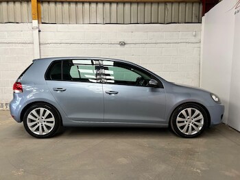 Used Volkswagen Golf 2009 for sale - 78405043: Photo