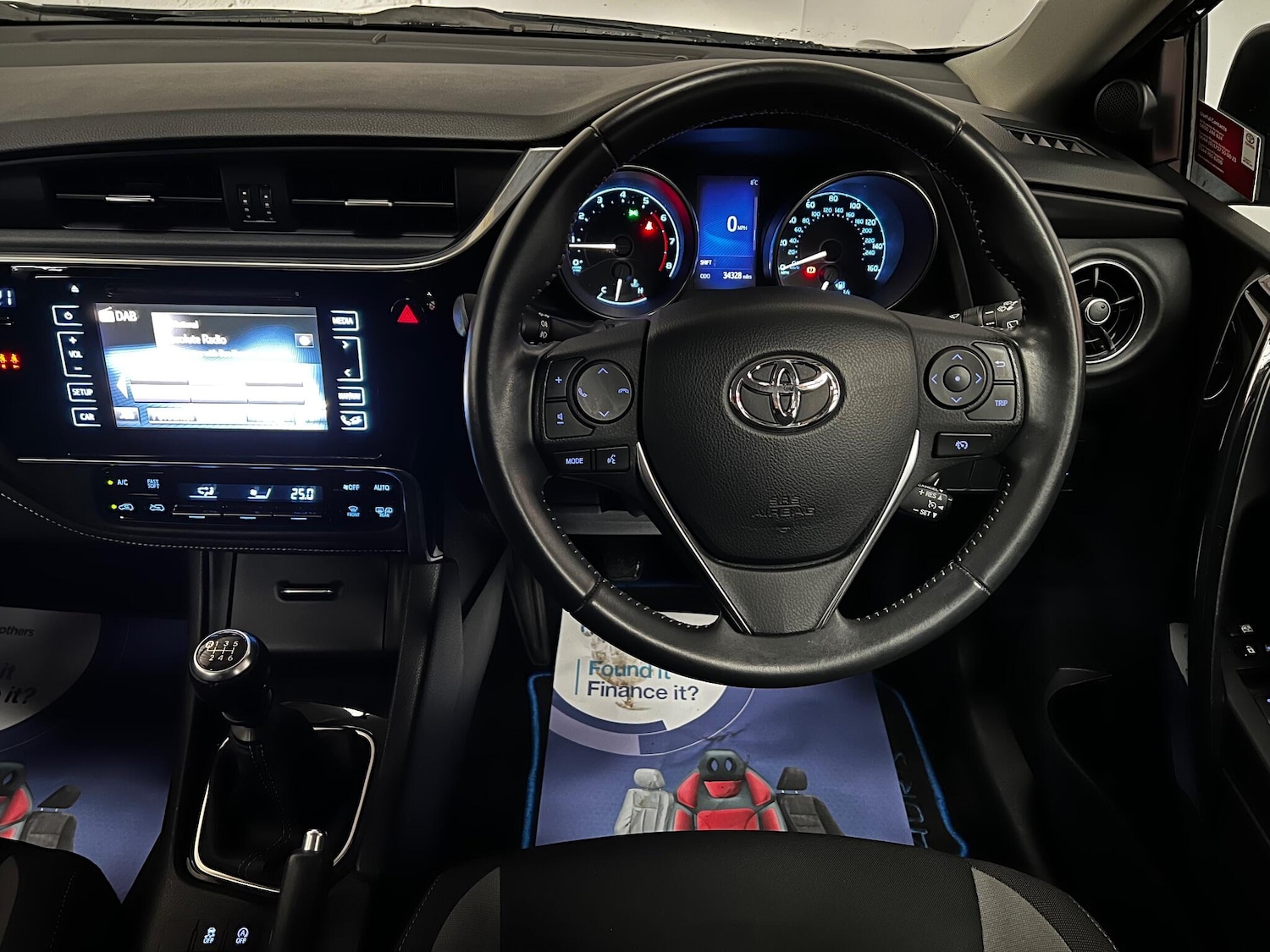 Used Toyota Auris 2016 for sale - 77468339: Photo 19