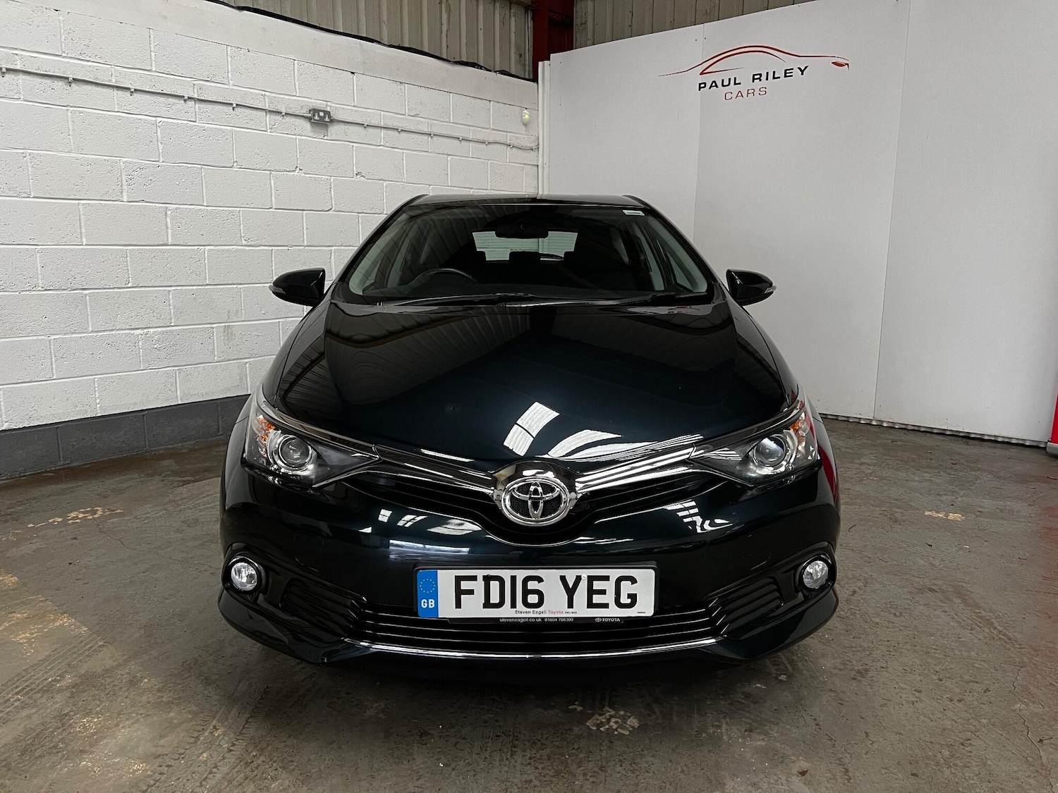 Used Toyota Auris 2016 for sale - 77468339: Photo 2