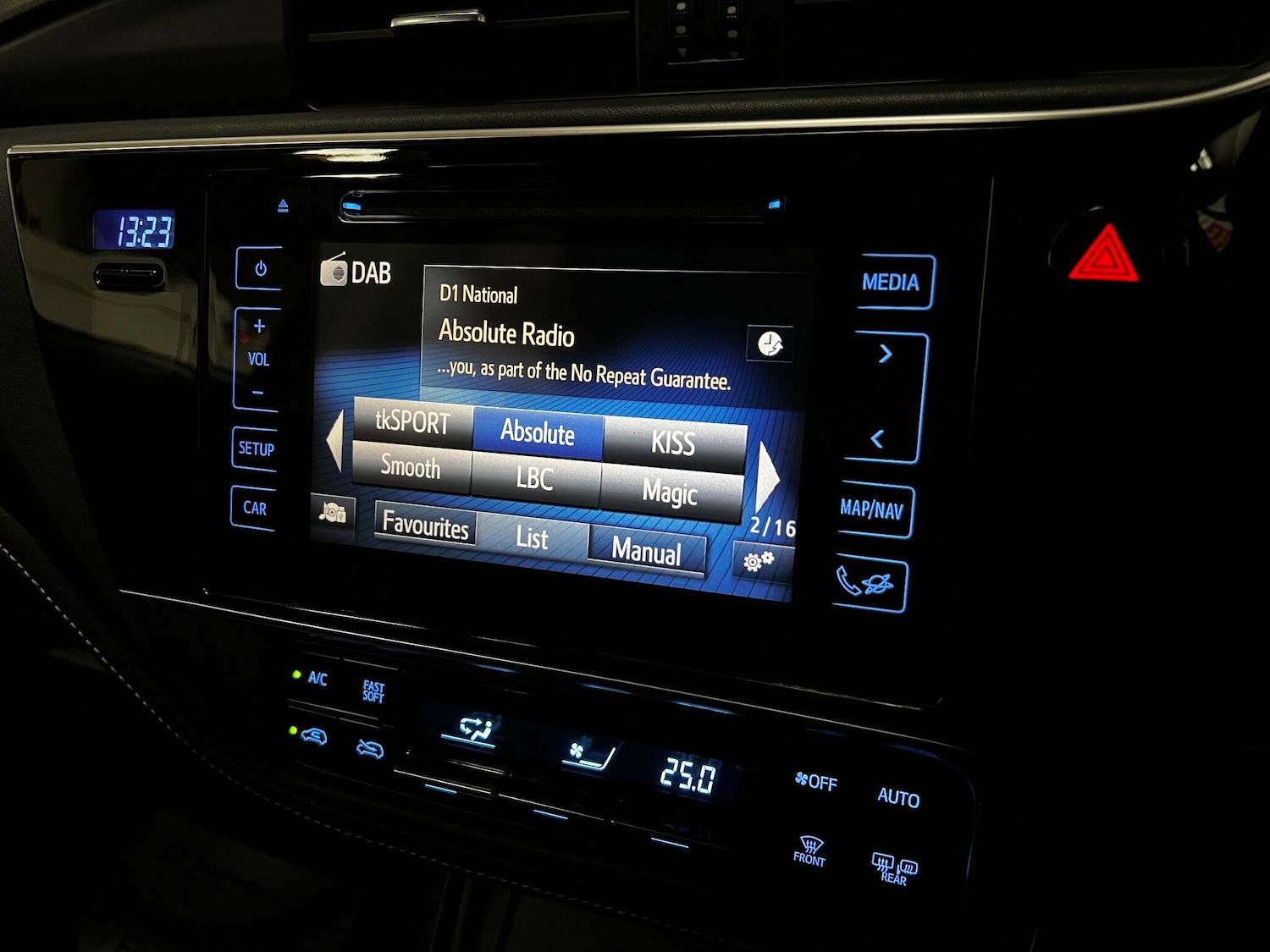 Used Toyota Auris 2016 for sale - 77468339: Photo 24