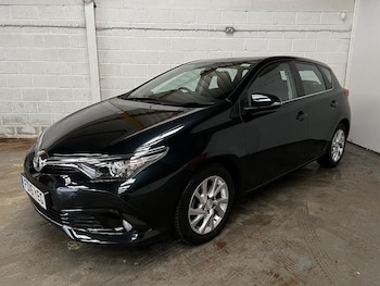 Used Toyota Auris 2016 for sale - 77468339: Photo