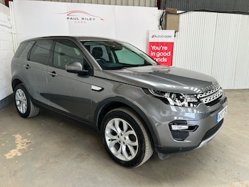 Used Land Rover Discovery Sport 2017 for sale - 78319607: Photo