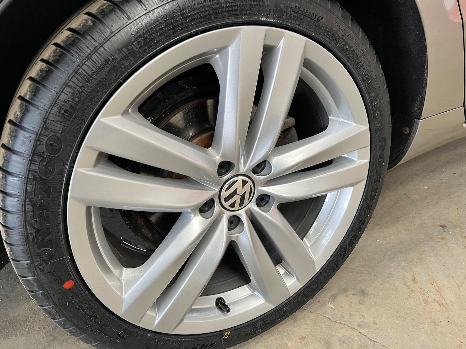 Used Volkswagen Passat 2014 for sale - 77671219: Photo 13