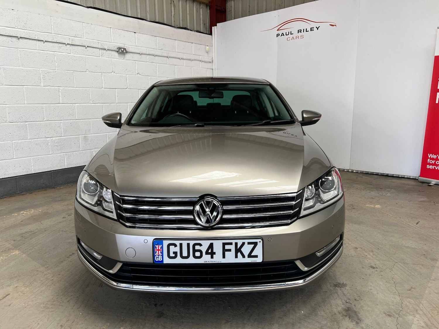 Used Volkswagen Passat 2014 for sale - 77671219: Photo 2